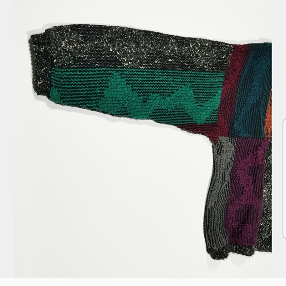 🚫SOLD 🚫 ON MERCARI 80s 90s Abstract Sweater - Picture 6 of 7